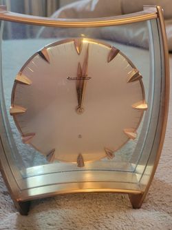 jager lecoultre 8 day table clock from the 60s-70s in very good condition swiss made