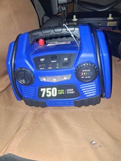 Jump box 750 pesk Amps /jump start