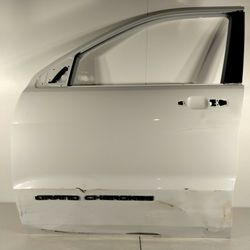 Driver Left Front Door 2011 -2020 JEEP GRAND CHEROKEE 