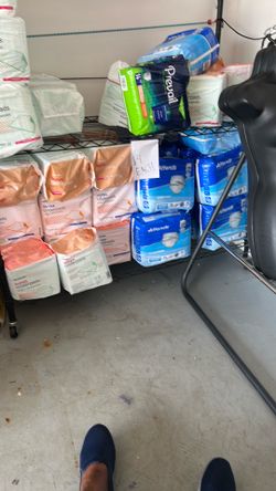 Attends xL pull up  or 30x30 bed liner $3 each