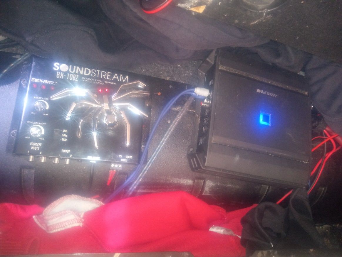 Car Audio, 2 15" Subwoofer And Amp Alpine