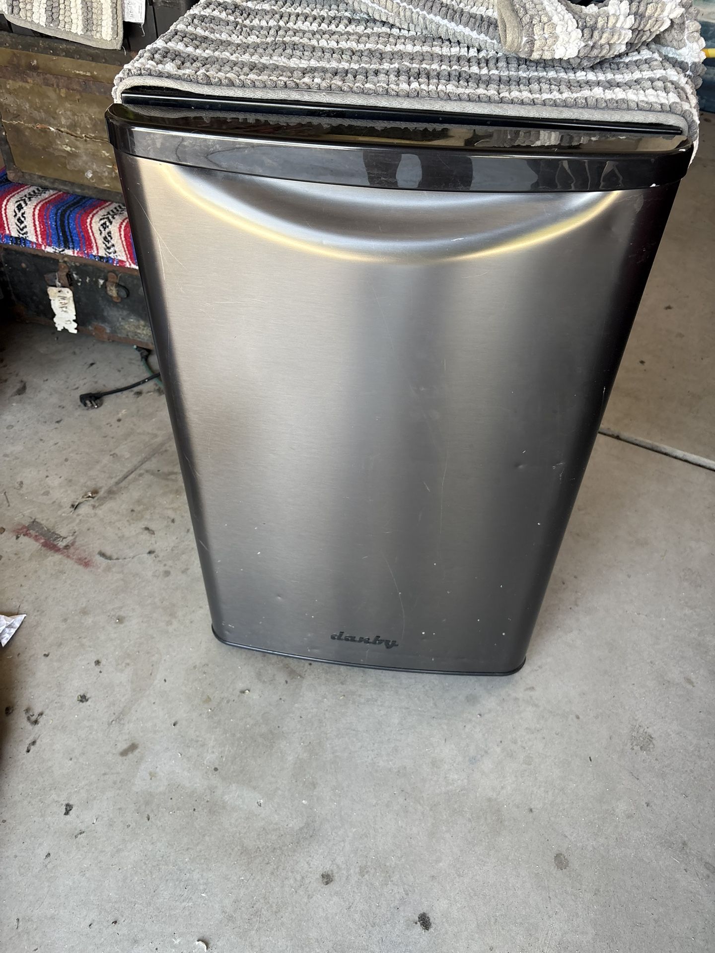 Danby Deluxe Mini Fridge