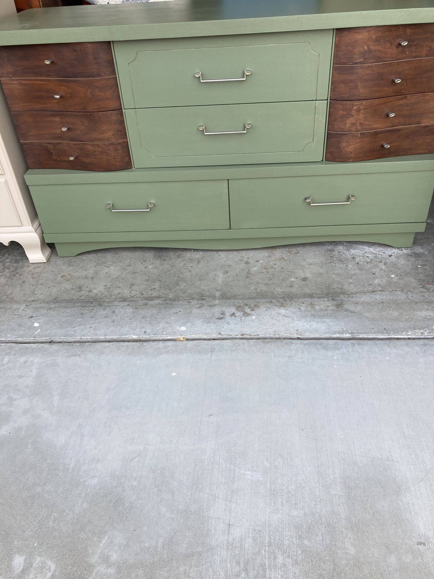 Vintage Mid Century Style Dresser