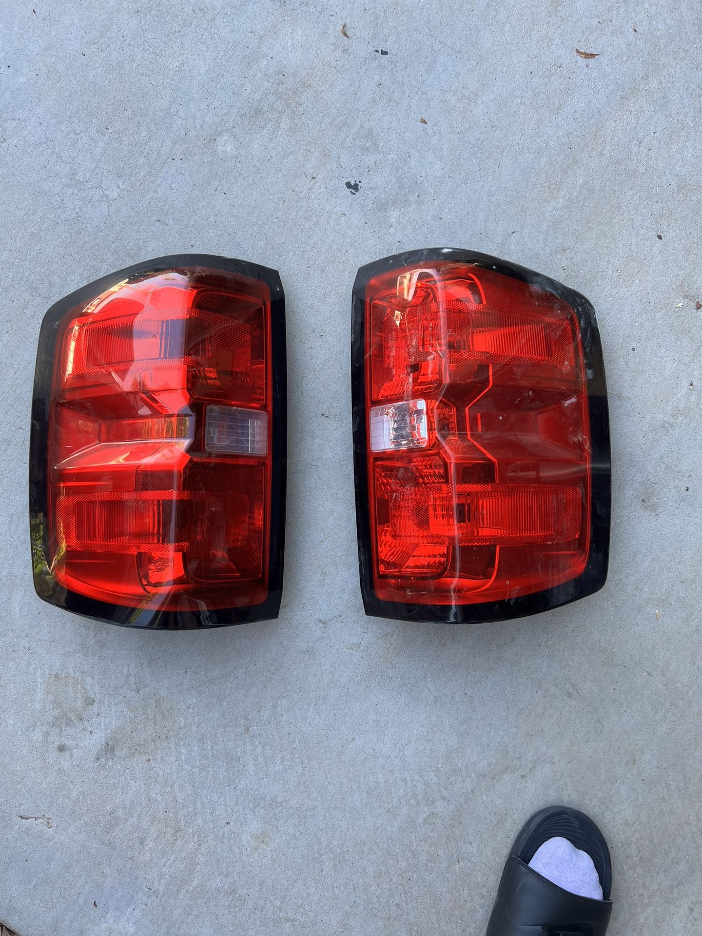 2014 Chevy Silverado Rear Tail lights