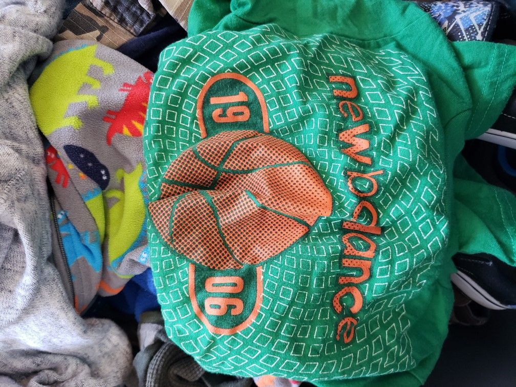 Kids Clothes 5t, 4t, 6t