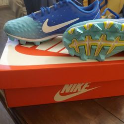 New size 7 in woman's