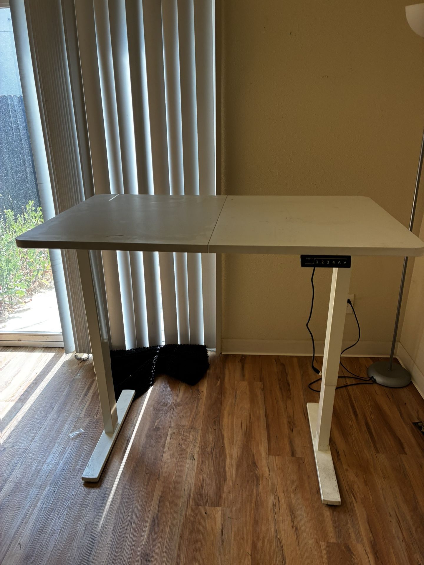 VIVO Electric 71 x 30 in Desk