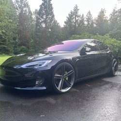 2017 Tesla Model S