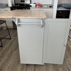 Kitchen Island With Table