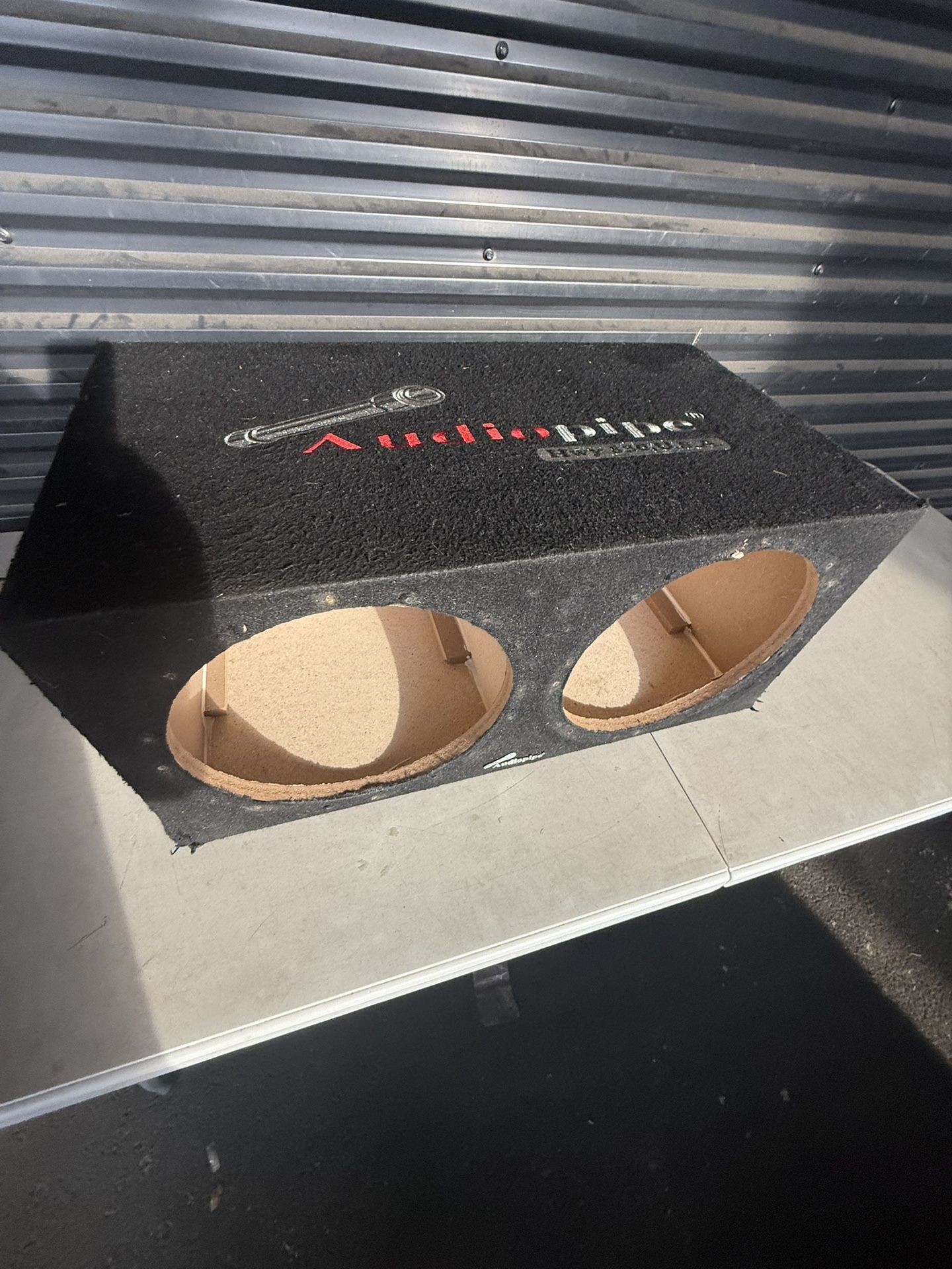 12 Inch audiopipe Subwoofer Box