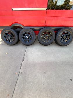275/65/20 LT Ford F250 - F350 OEM rims