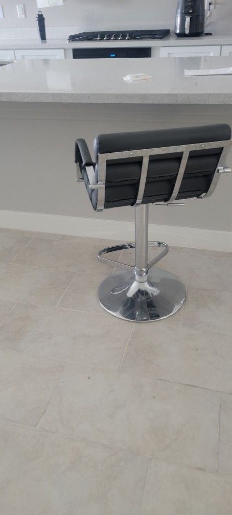 Zuri.com Leather Grey Bar Stools