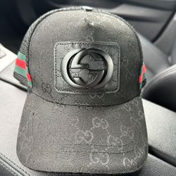 Black GG Print Gucci Snapback Hat