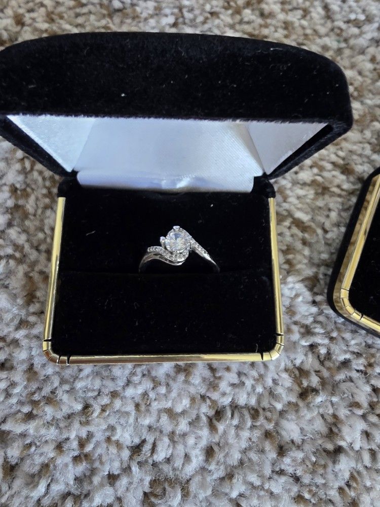 Women's Fashion Ring Stainless Steel