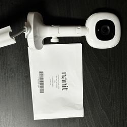 Selling our Nanit Pro Smart Baby Monitor and Wall Mount