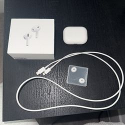 Apple AirPods Pro 1 Wireless Earbuds 
