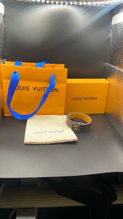 Bangle Louis Vuitton bracelet