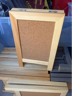 Desk Easels