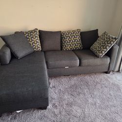 left and/or right facing sectional couch with chaise