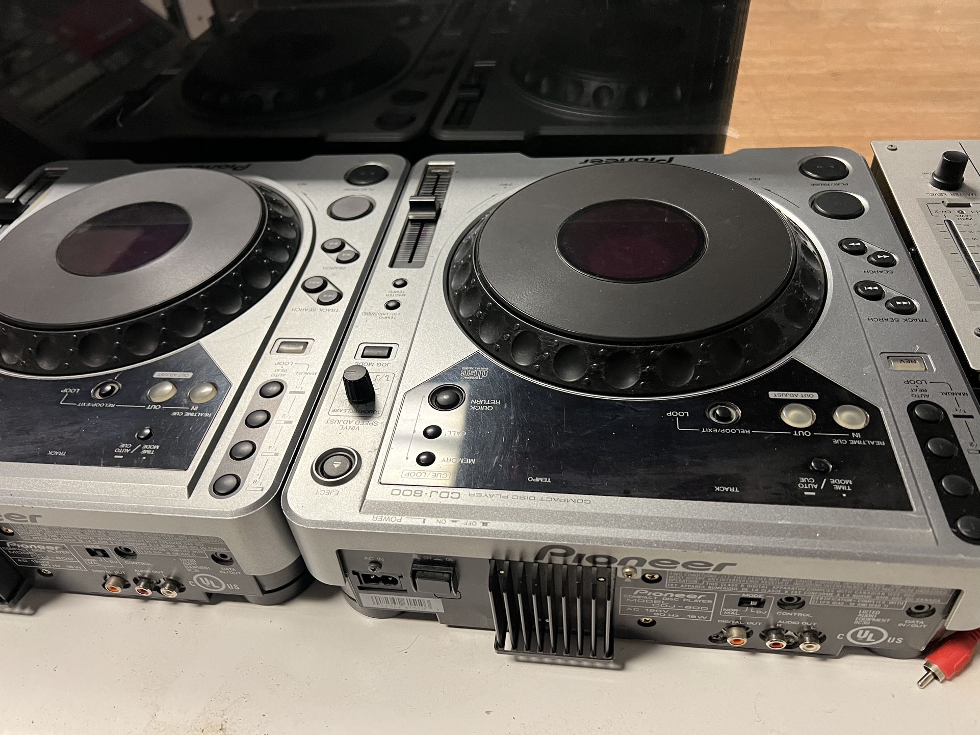 Pioneer Cdj Cd Players  Pair