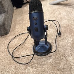 Microphone