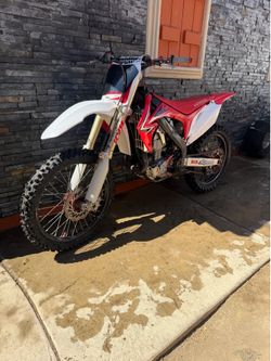 2009 CRF 450 R bike