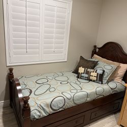 Twin Bed With Trundle And Armoire