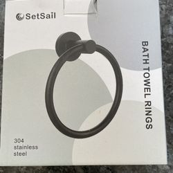 Bath Towel Ring In Black