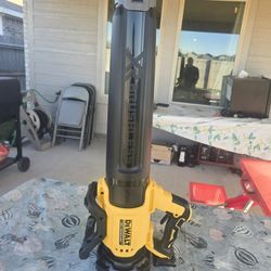 🔥$100 FIRM PRICE 🔥 DEWALT DCBL722B 20V MAX 125 MPH 450 CFM Cordless Brushless Battery Powered Handheld Leaf Blower (Tool Only)
*NO battery *NO charg