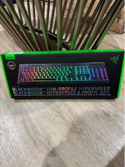 Razer Blackwidow v4 hyperspeed wireless keyboard