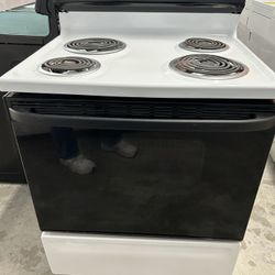 White Self Clean Stove 