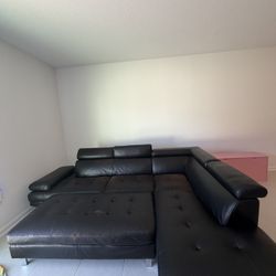 Sectional And Ottoman 