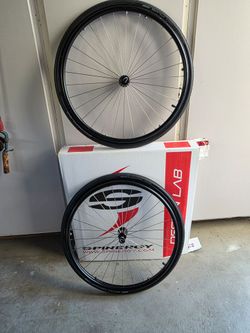 Spinergy LX FlexRim 24" Wheelchair Wheels w/ Schwalbe Marathon Plus Tires – Like New