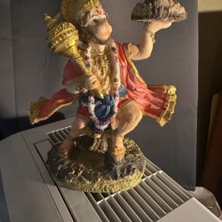 Hanuman Statue 