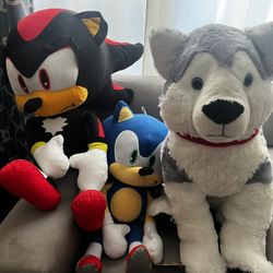Sonic Shadow Husky Stuffed Animal 