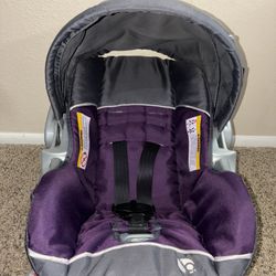 Baby Trend Car Seat (purple)