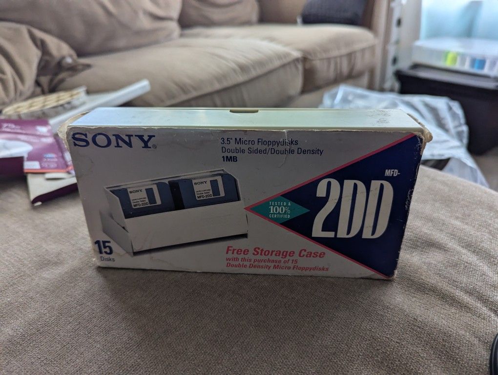 13 3.5 Floppy Discs With Case And Cover