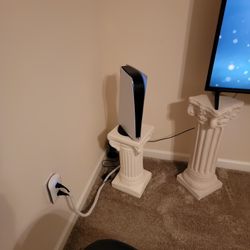 Ps5 Digital, Pulse Headphones And Charging Stand