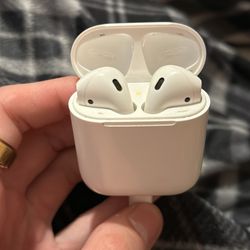 AirPod Gen 1