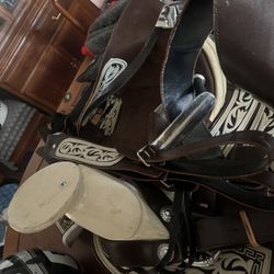 Mexican Saddle