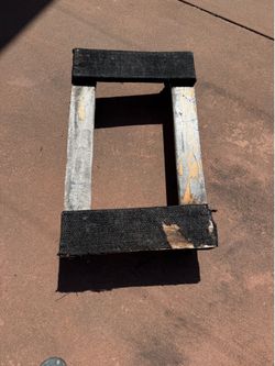 PENDING PICK UP ****FREE - Dolly