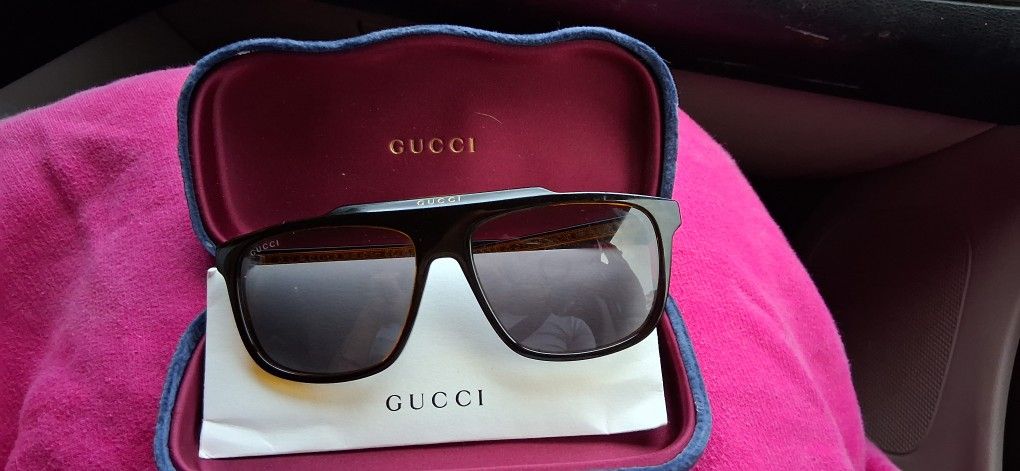 Gucci Sunglasses And Case W/Authencitation