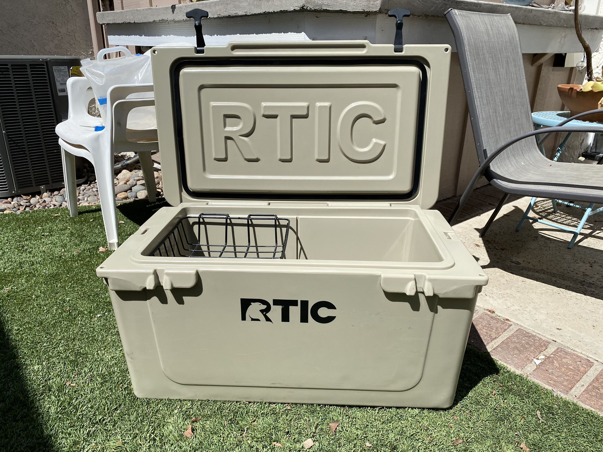 RTIC 65 Heavy Duty Cooler