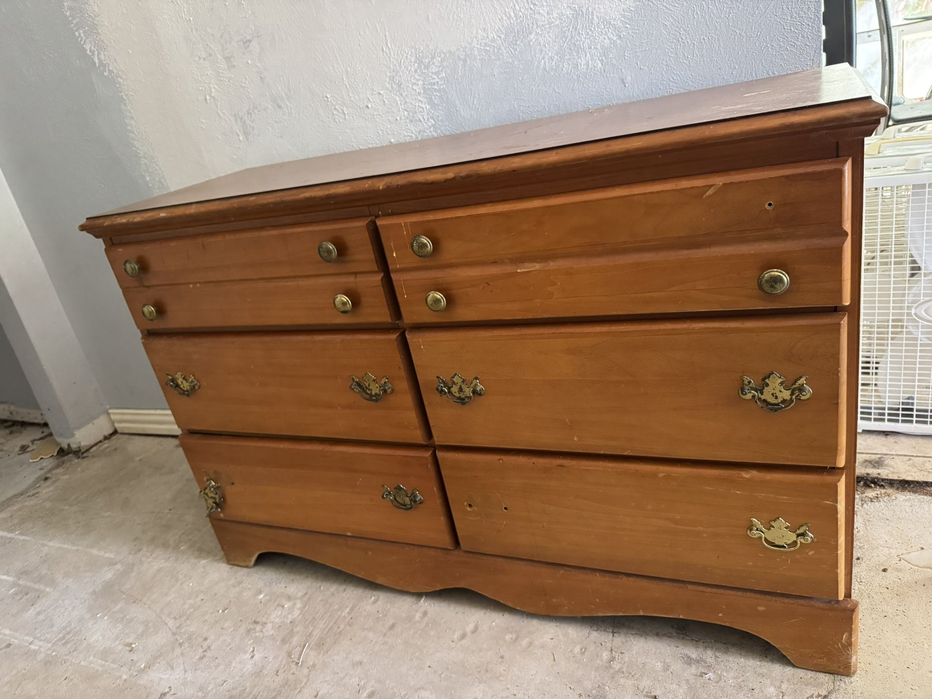 6 Drawer Dresser