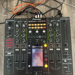 Pioneer DJM-2000 Nexus 2 Mixer