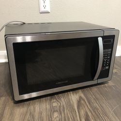 Farberware Countertop Microwave 1000 Watts, 1.1 cu ft - Microwave Oven