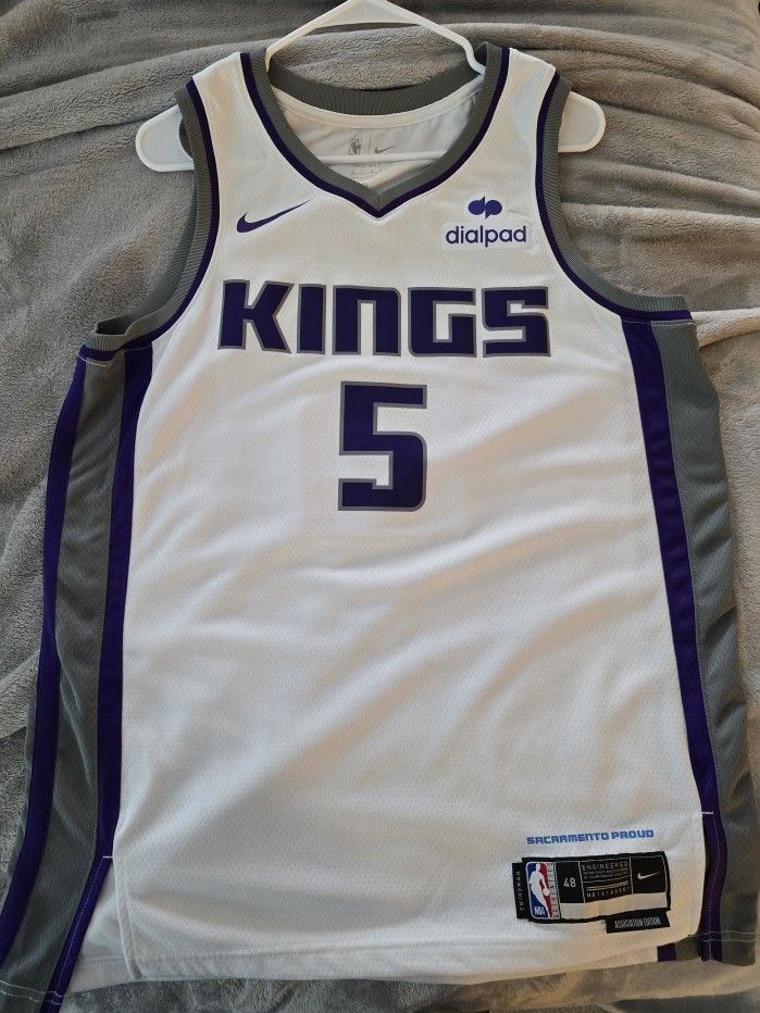 Nike De'Aaron Fox Jersey Large