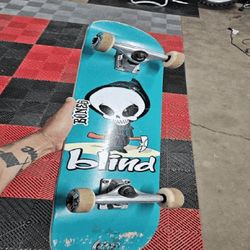 Mint Longboard – Rapid and Smooth Ride for Every Skater available daughter