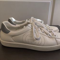 Gucci Ace Sneakers Interlocking G Perforated Logo