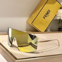 Fendi Sunglasses 